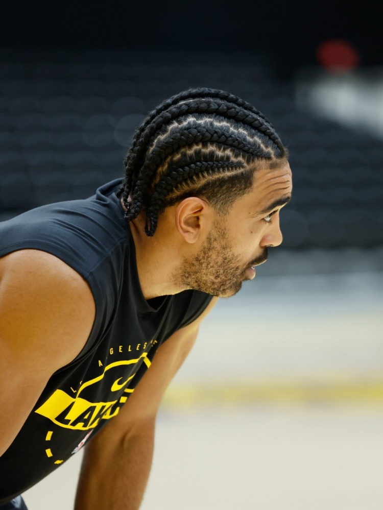 手臂肌肉線條明顯！文森特曬近期訓練照：練就行了