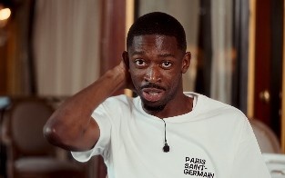 被稱贊世界最佳！登貝萊：這個詞份量很重，但歷史最佳是梅西