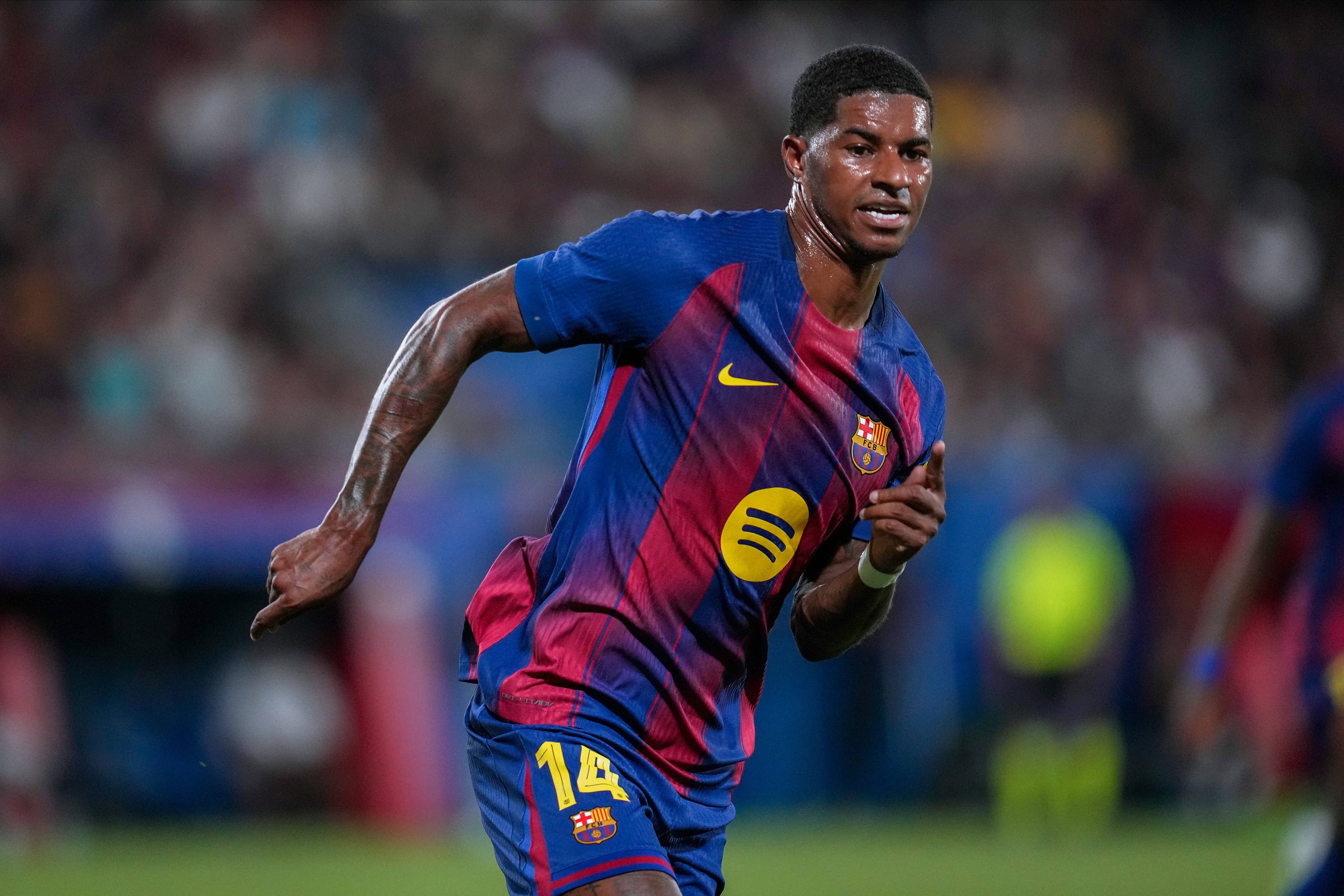 世體：拉什福德已經(jīng)并肩巴薩主力三叉戟，他會讓人產(chǎn)生兩極看法