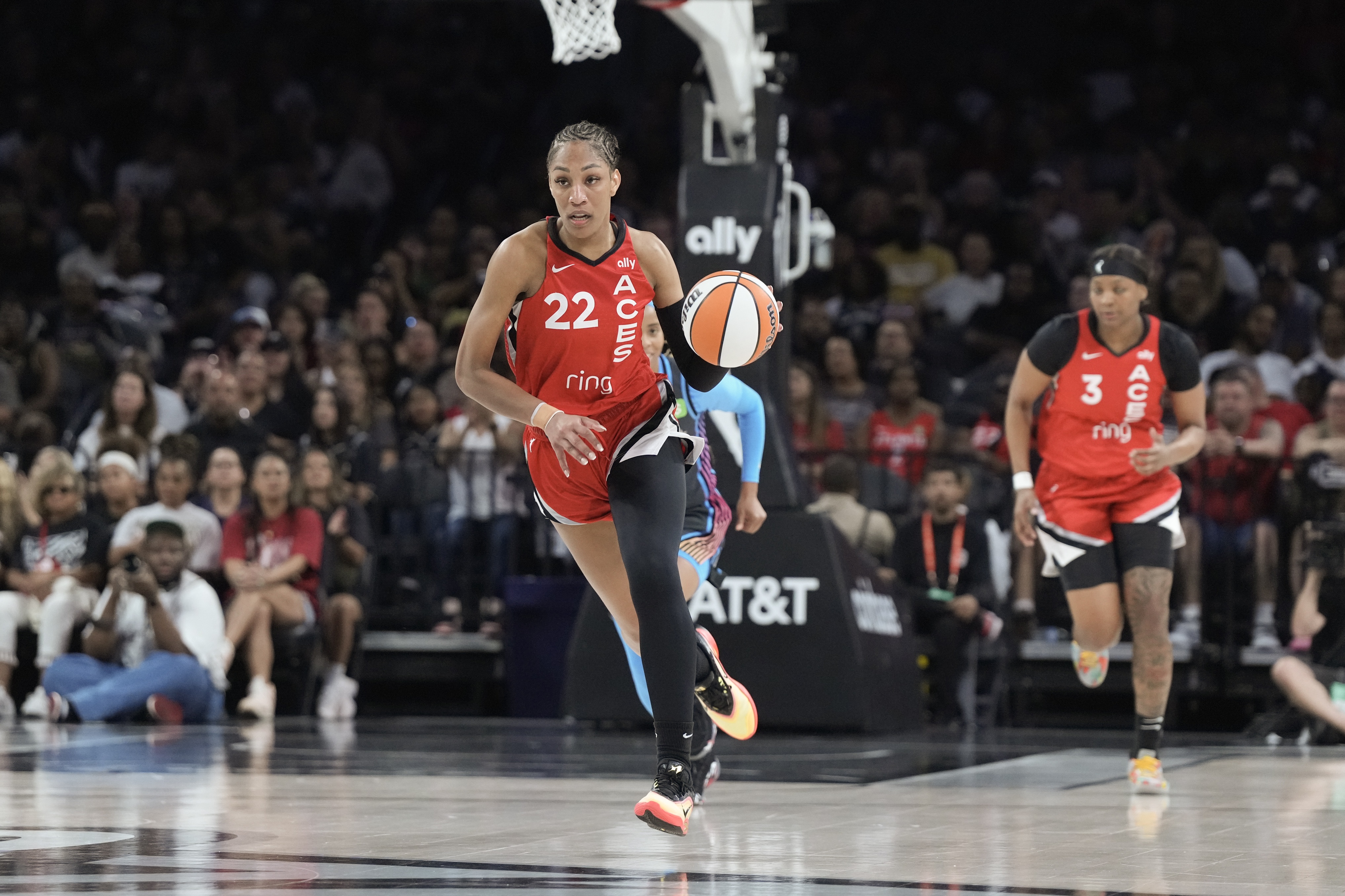 WNBA公布MVP五大候選：阿賈、科利爾、格雷、米切爾、托馬斯