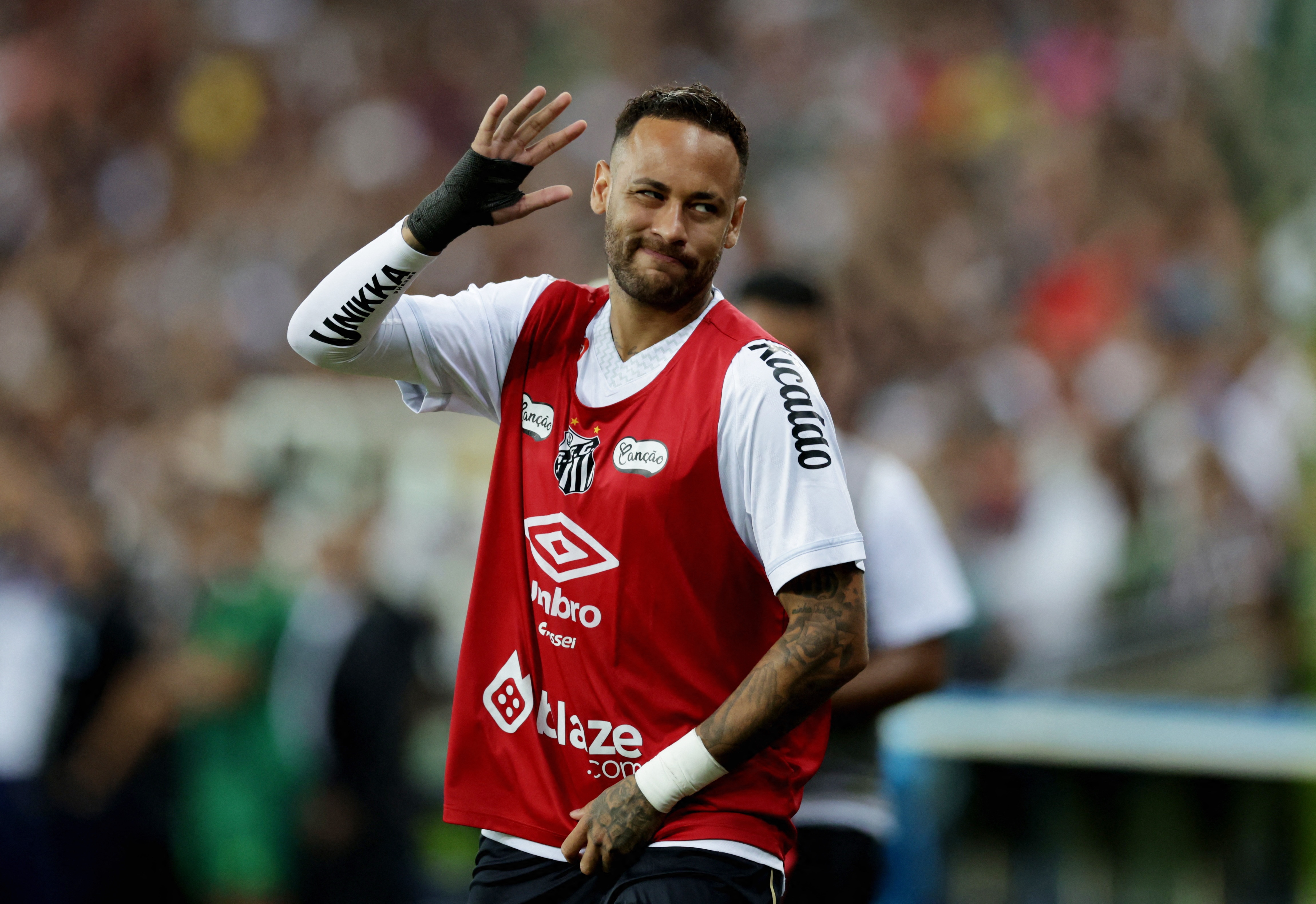 馬卡報(bào)：本賽季第三次肌肉受傷，內(nèi)馬爾至少缺陣四周時(shí)間