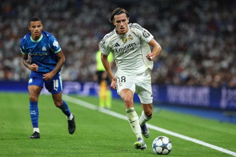 馬卡：格里馬爾多和特奧今夏都曾被推薦給皇馬，但他們只想簽A費